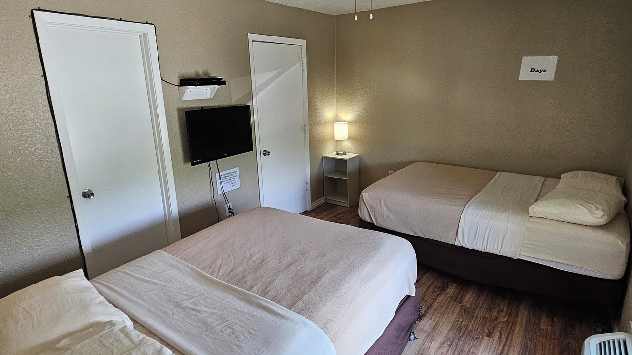 Photo of Bedroom in Crystal City