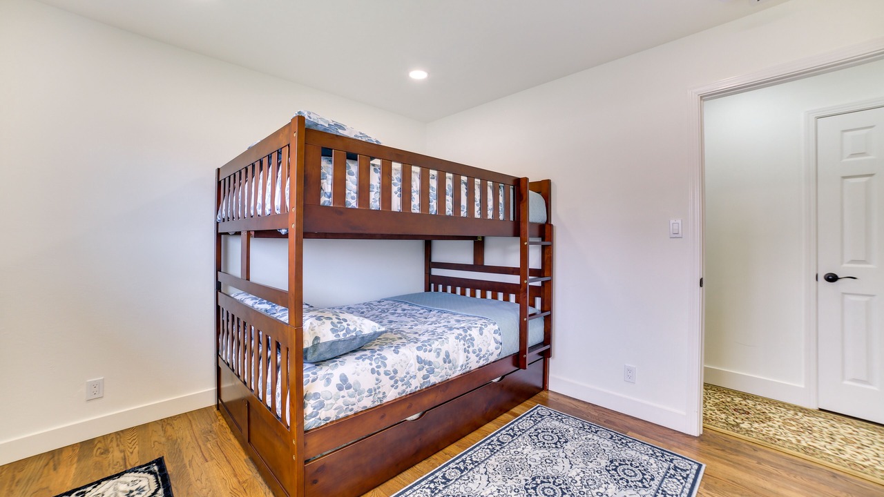 Photo of Bedroom in Salinas