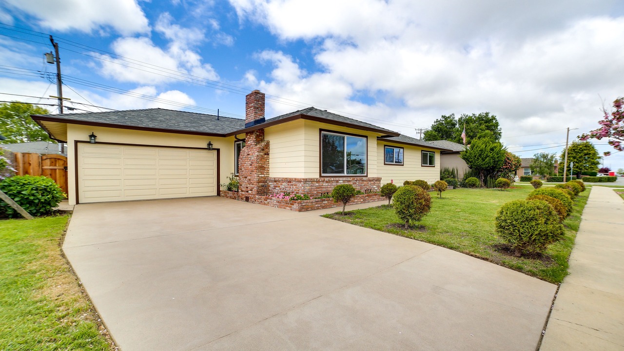 Photo of Others in Salinas