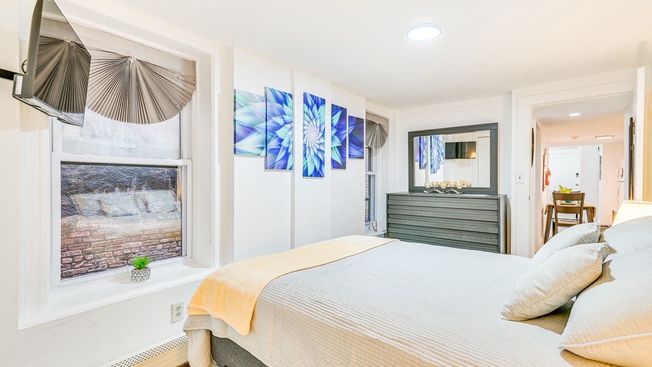 Photo of Bedroom in Albany