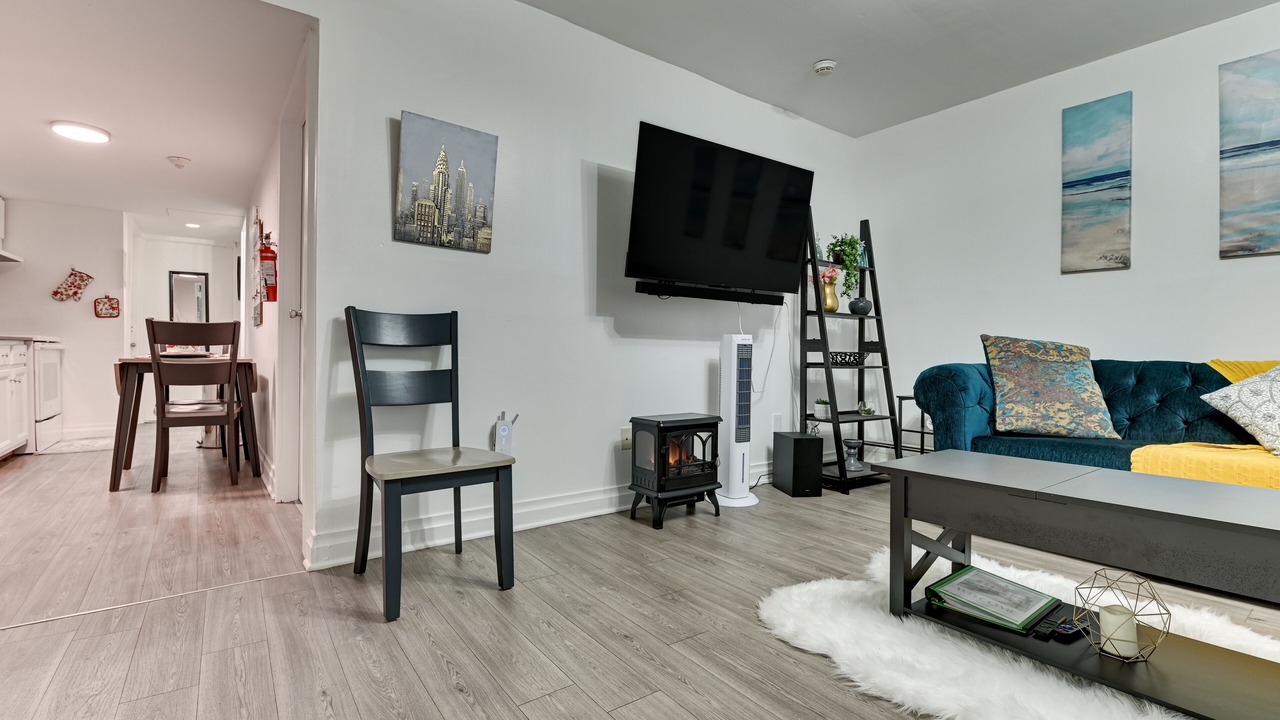 Photo of Livingroom in Albany