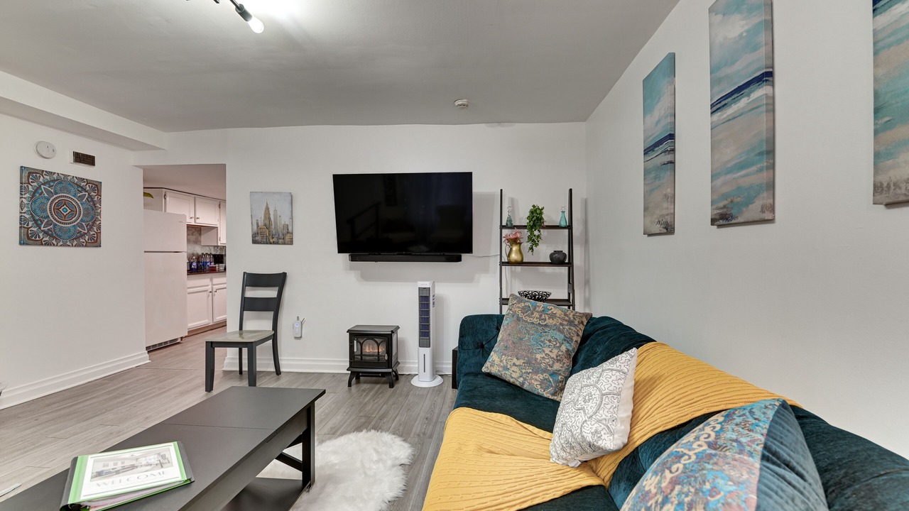 Photo of Livingroom in Albany