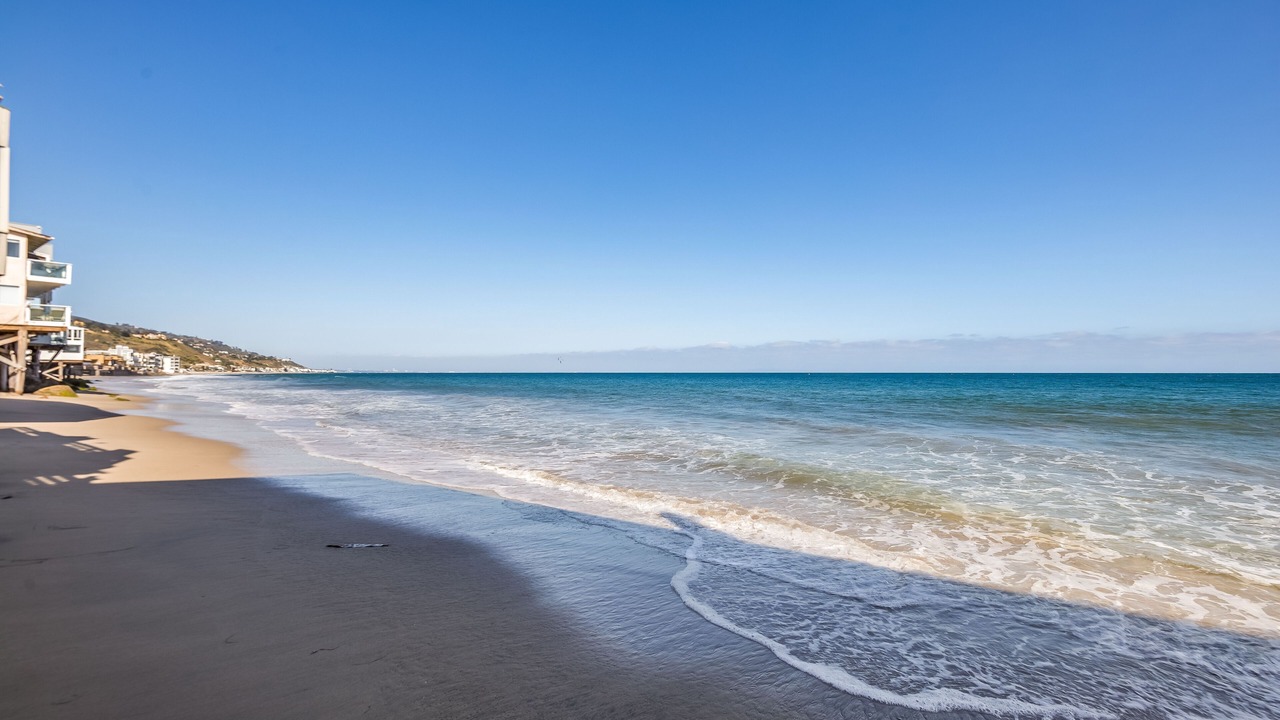 Photo of Others in Eastern Malibu