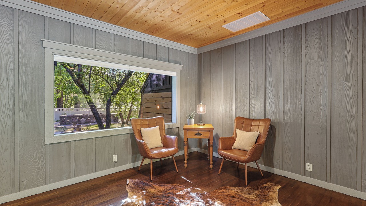 Photo of Others in McCloud