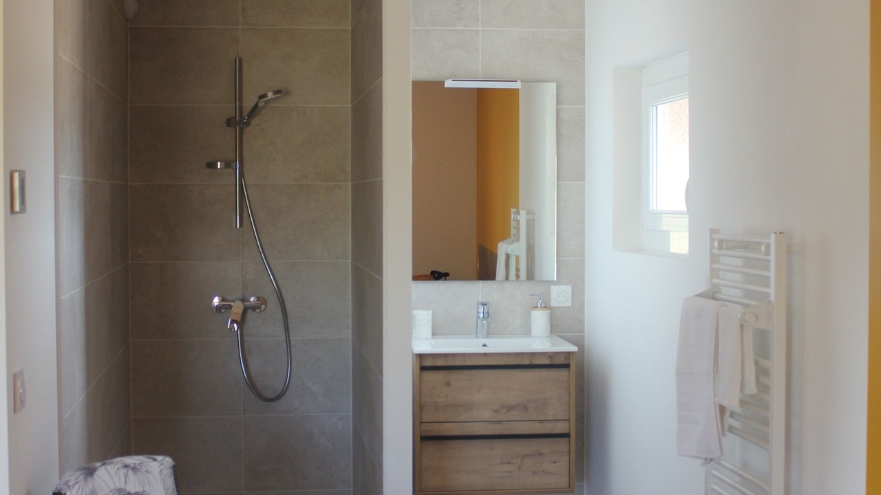Photo of Bathroom in Camelas