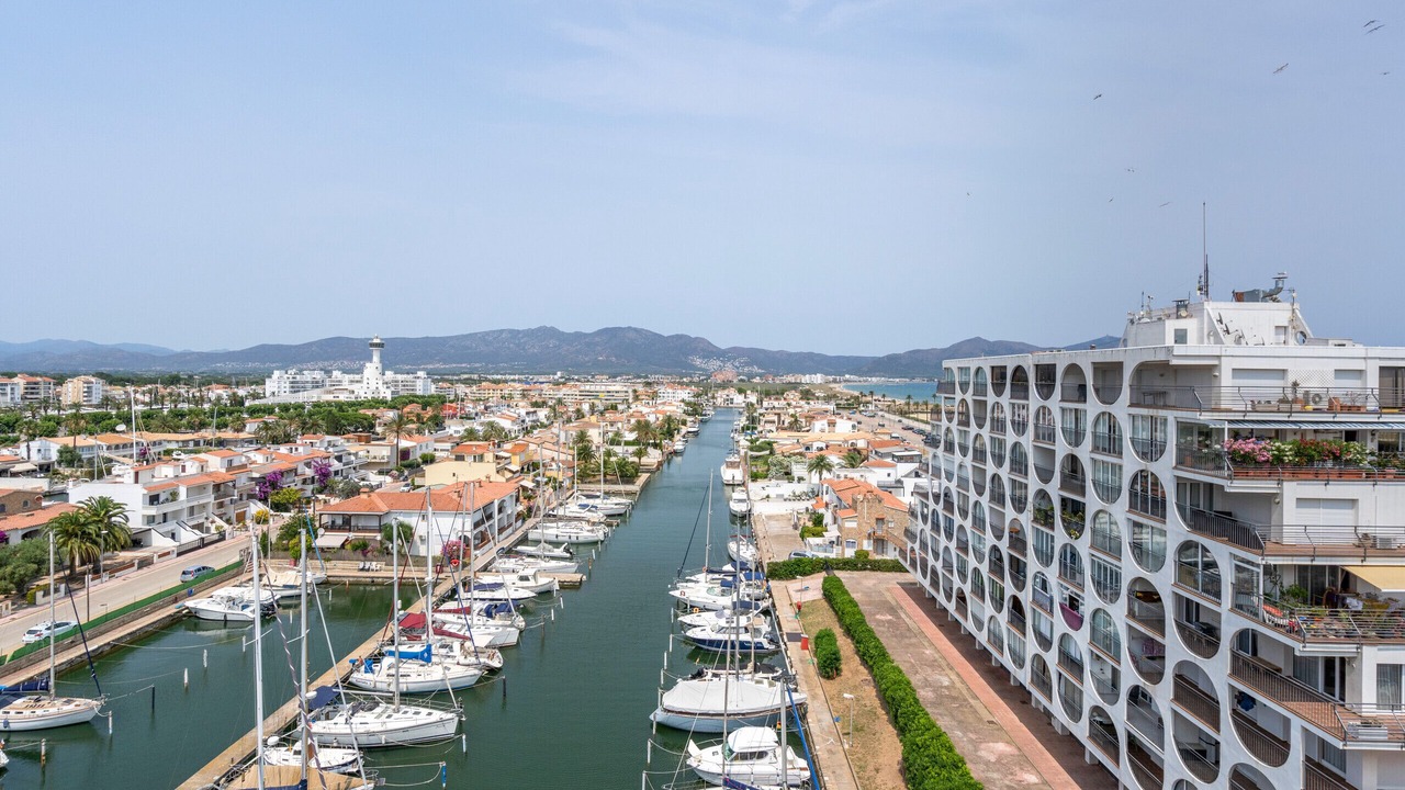 Photo of Others in Empuriabrava