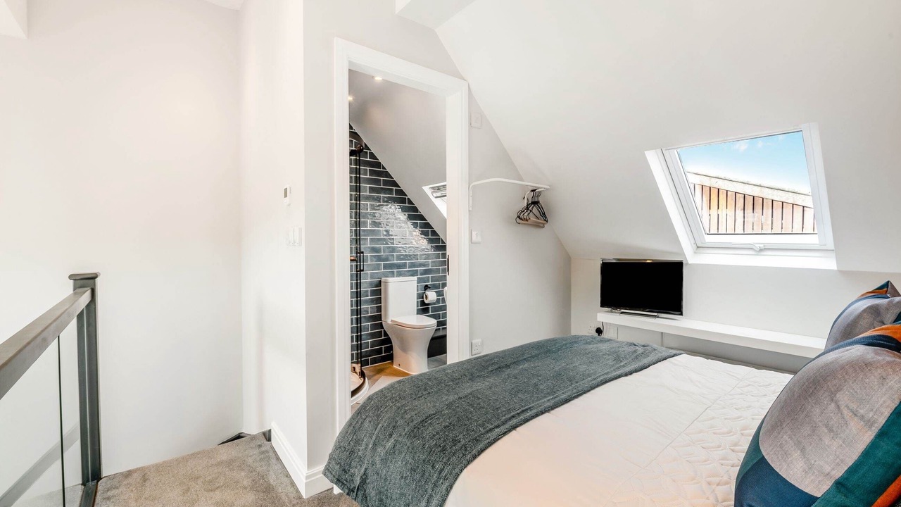 Photo of Others in Arnold