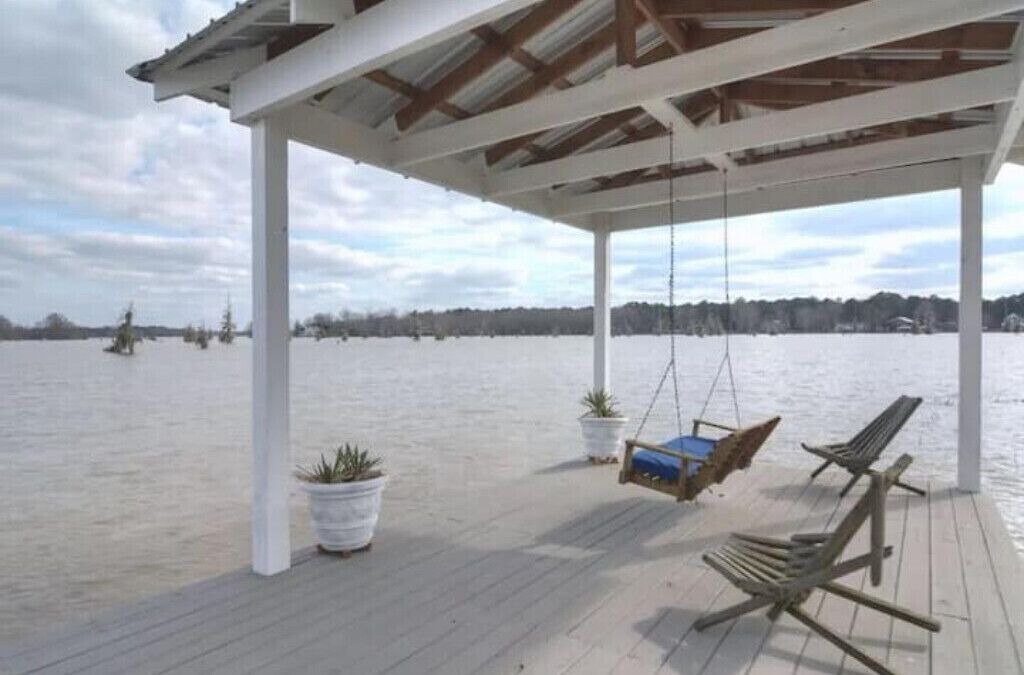 Photo of Outdoor in Cobb