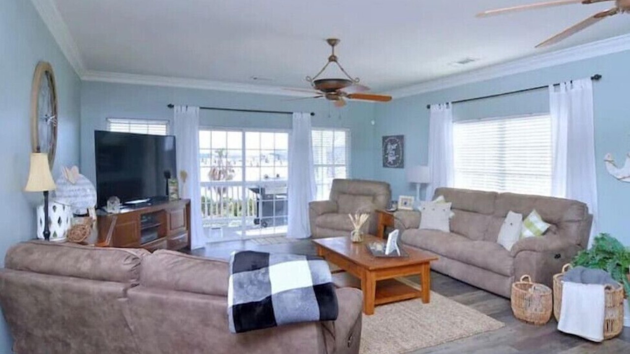 Photo of Bedroom in Cobb