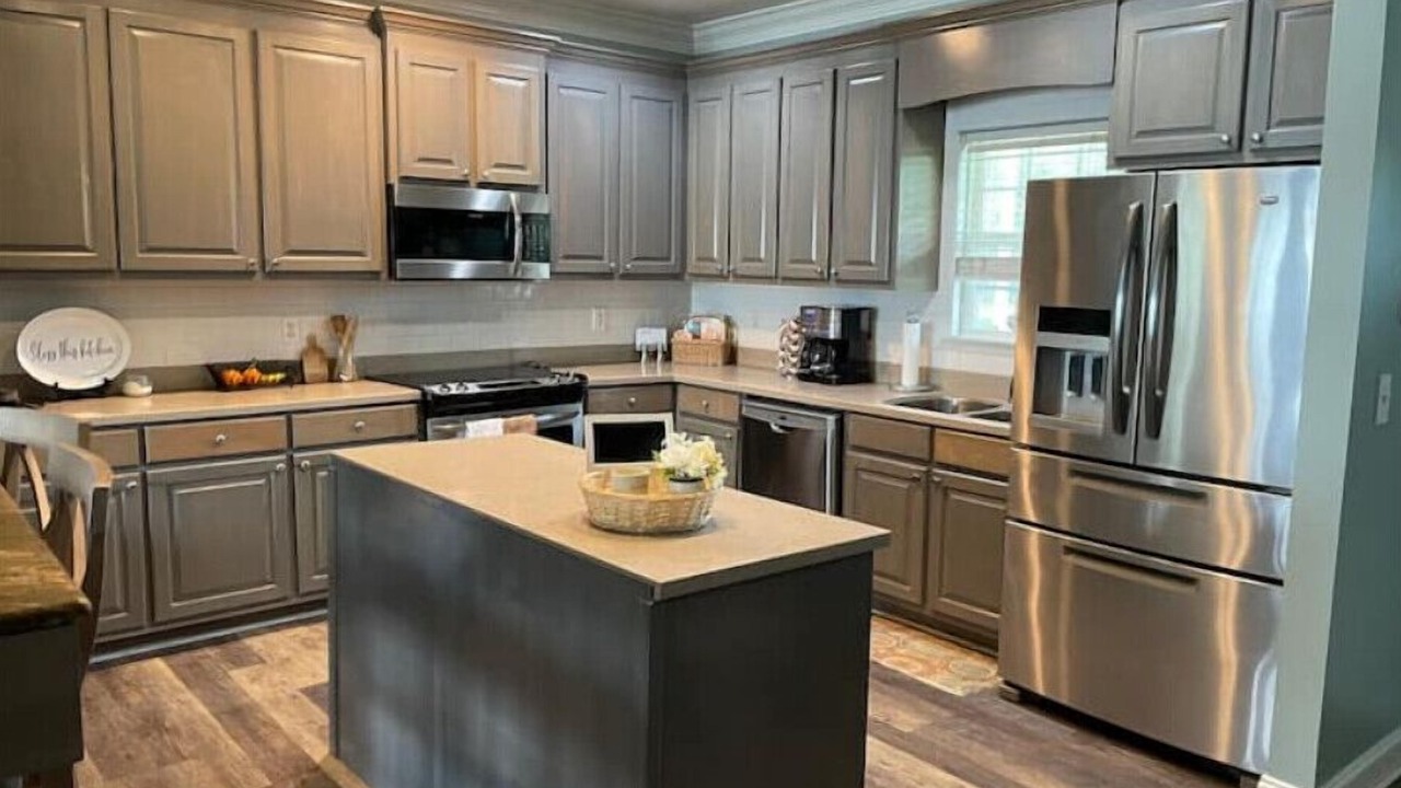 Photo of Others in Cobb