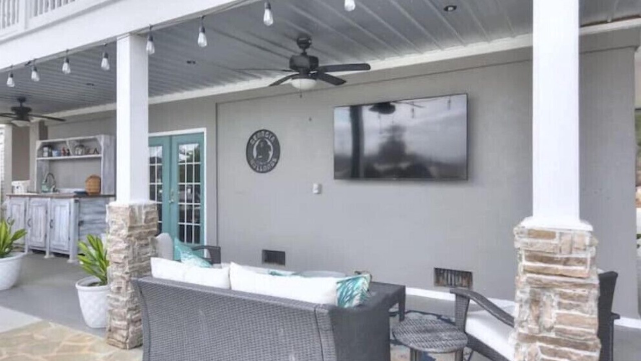 Photo of Others in Cobb