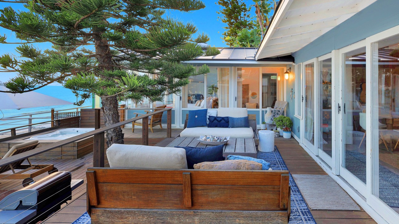 Photo of Patio Balcony in Eastern Malibu