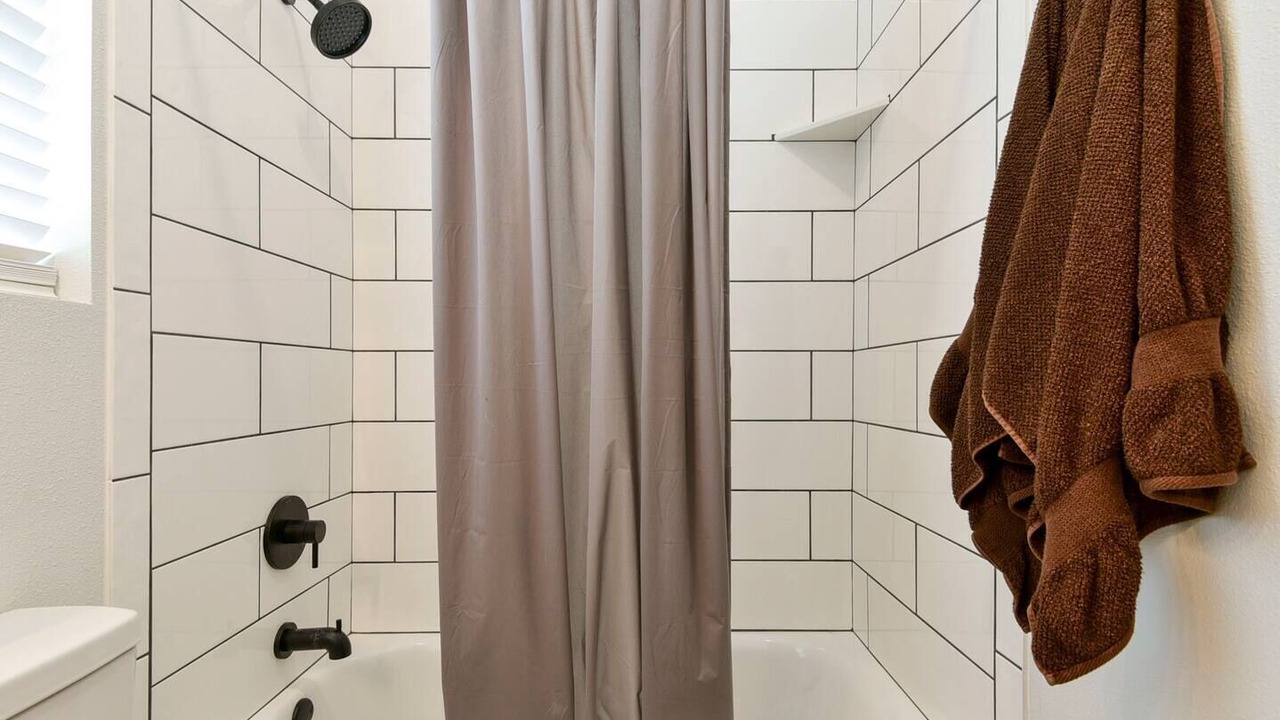 Photo of Bathroom in Golden