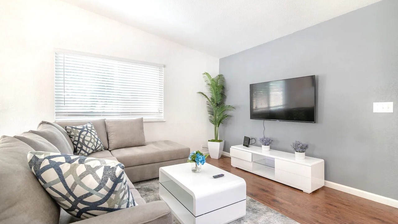 Photo of Livingroom in Sacramento