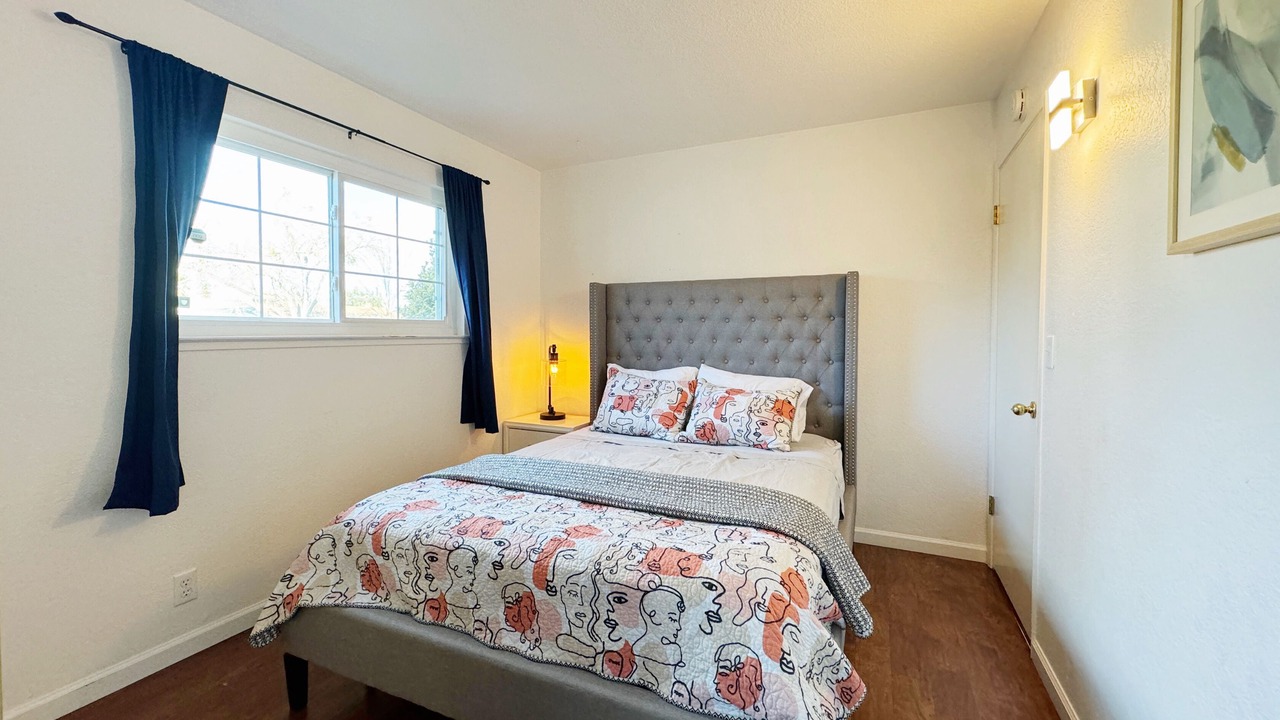 Photo of Bedroom in Sacramento