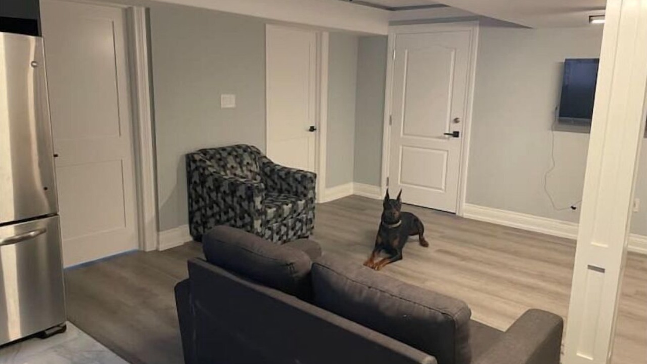 Photo of Livingroom in Oshawa