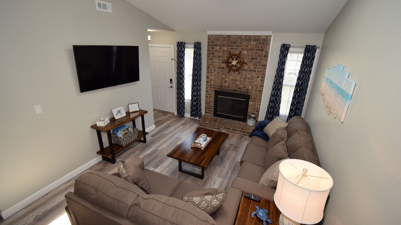 Photo of Livingroom in Jacksonville