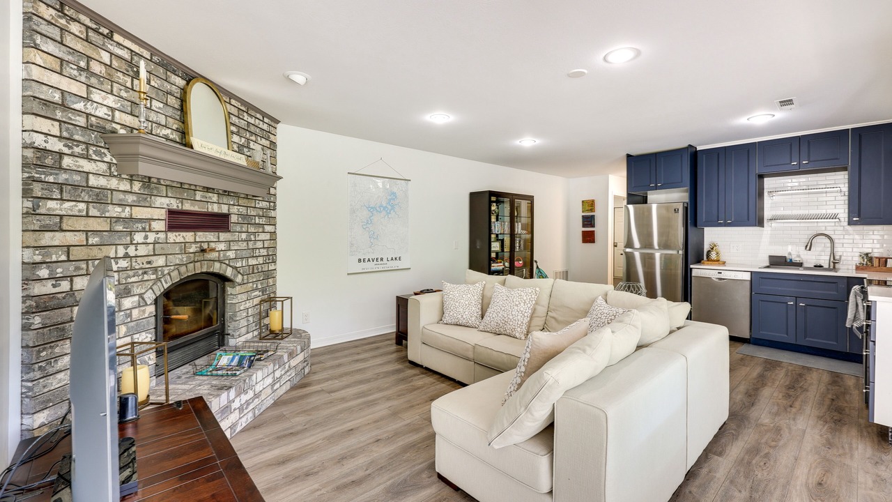 Photo of Livingroom in Sylvan Shores