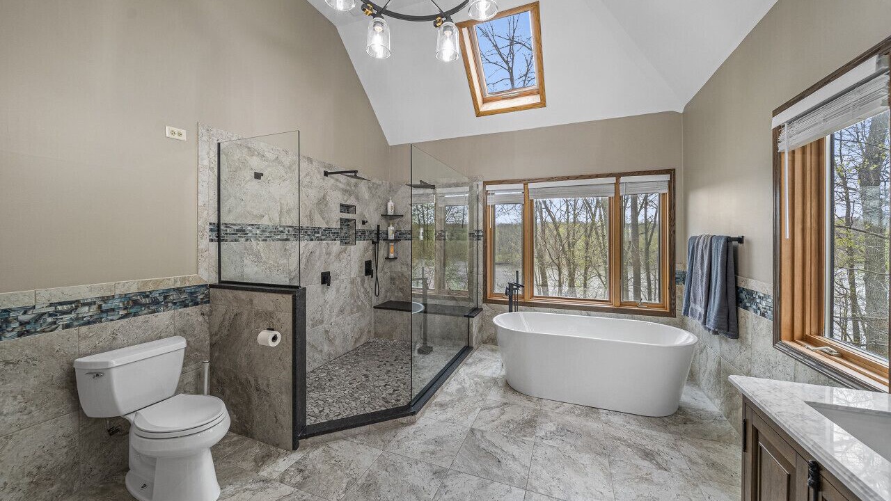 Photo of Bathroom in Yorkville