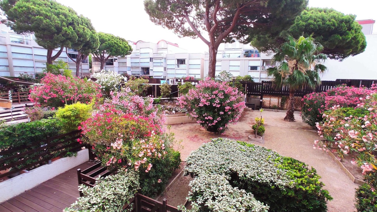 Photo of Outdoor in Port Rive Gauche