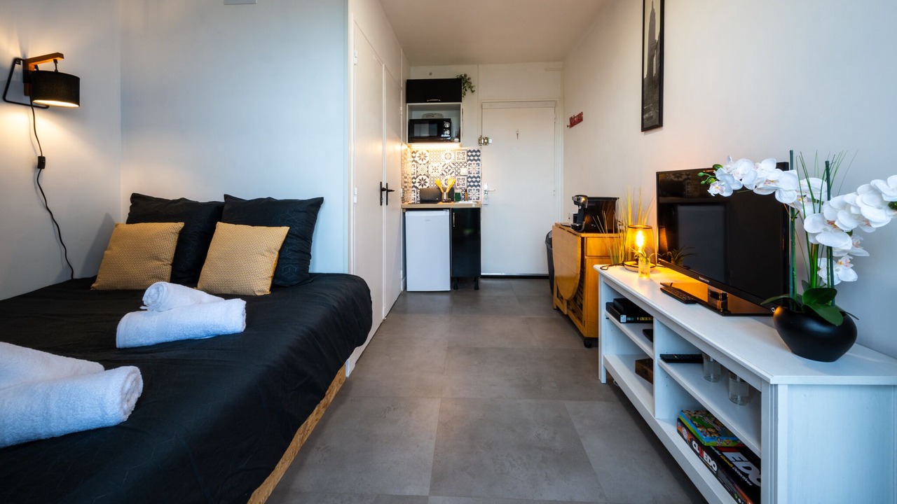 Photo of Bedroom in Evreux