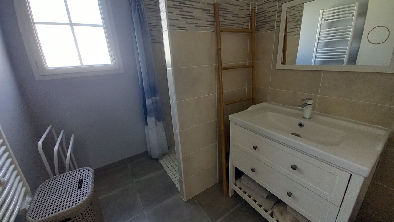 Photo of Bathroom in Notre-Dame-de-Monts