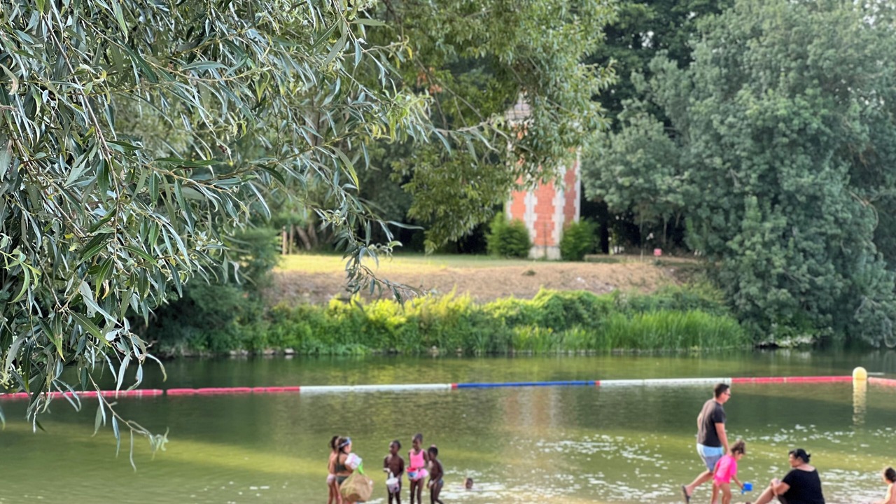 Photo of Others in Saint-Simeux