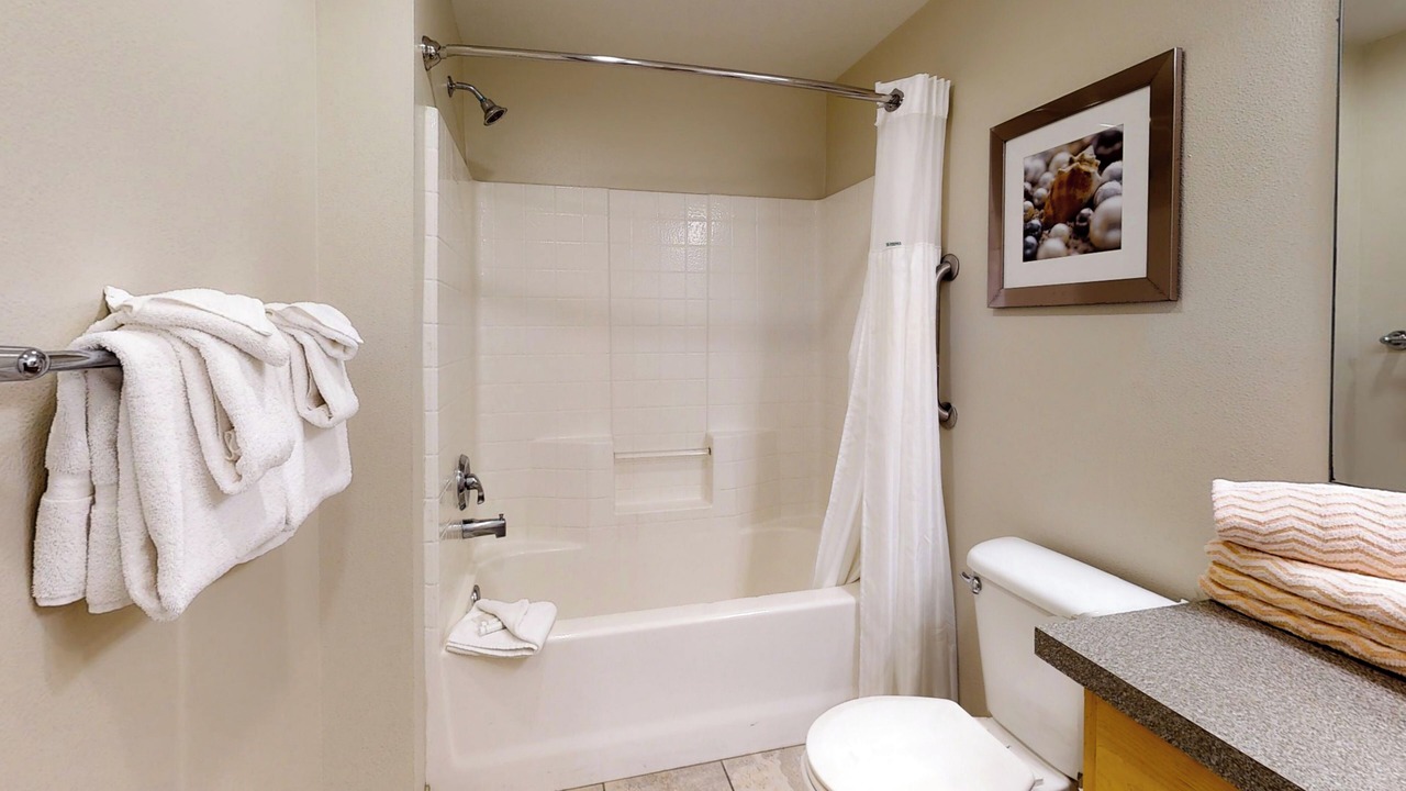 Photo of Bathroom in Seaside Gilbert District