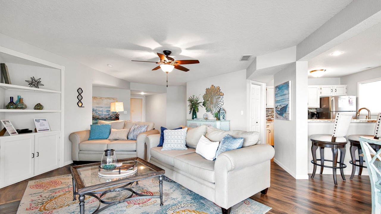 Photo of Livingroom in Village of Four Seasons