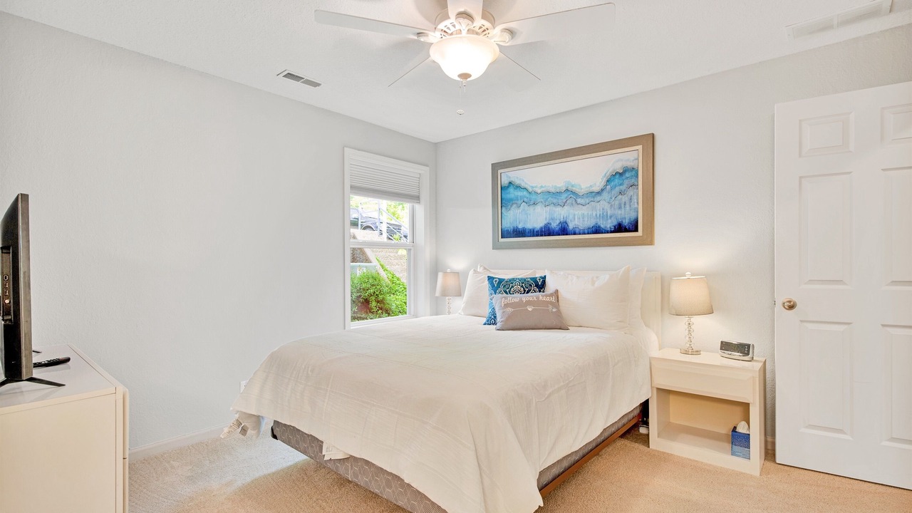 Photo of Bedroom in Village of Four Seasons