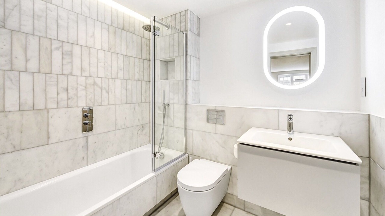 Photo of Bathroom in Queen's Gate