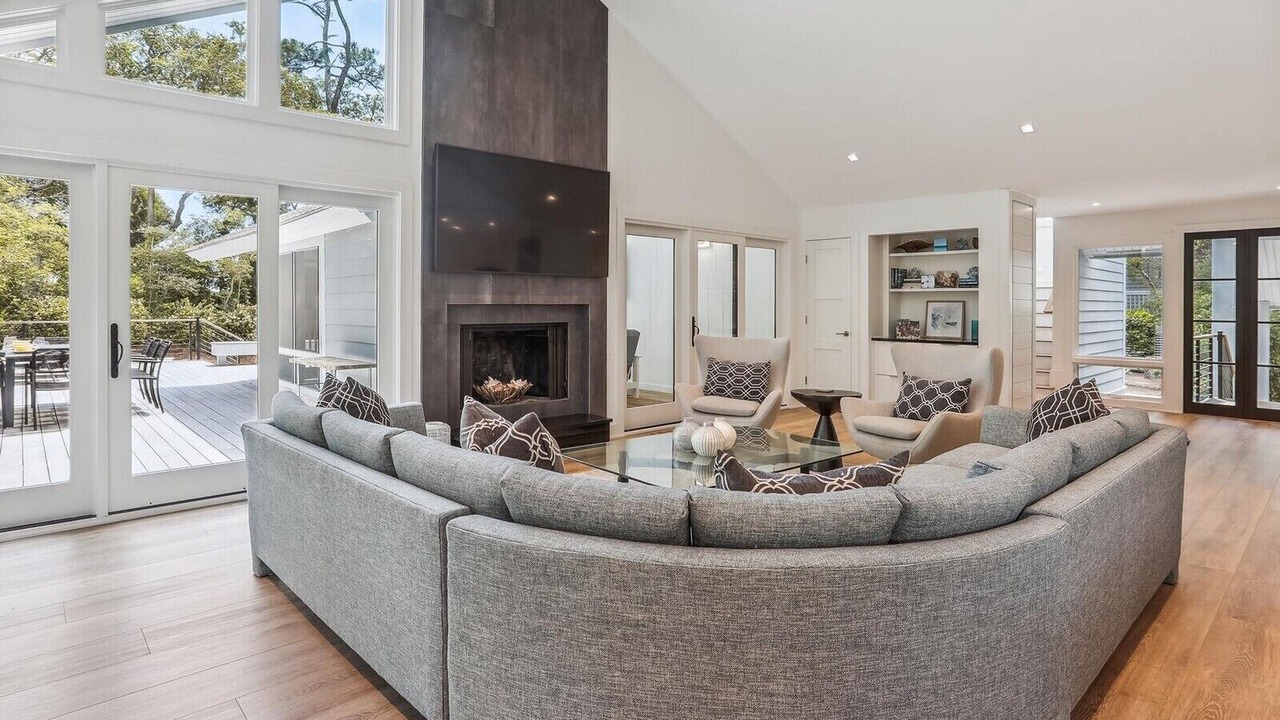 Photo of Bedroom in Beach Lagoon