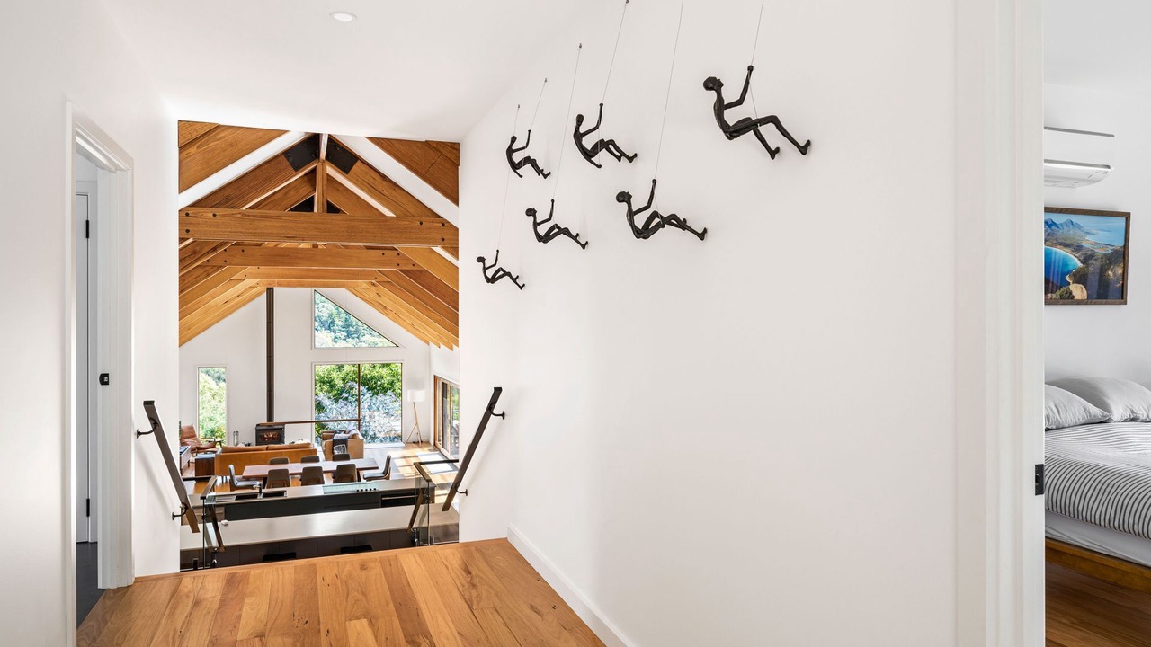 Photo of Bedroom in Wandiligong