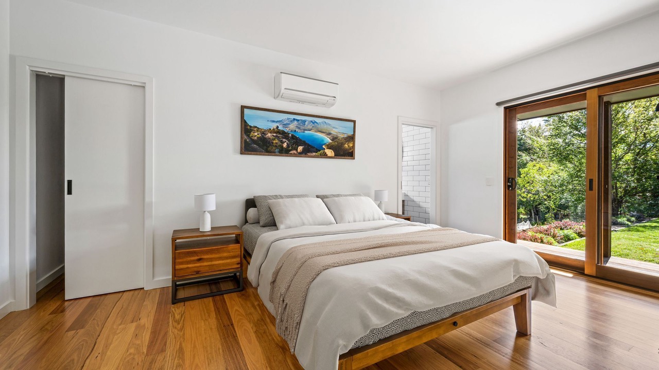 Photo of Bedroom in Wandiligong