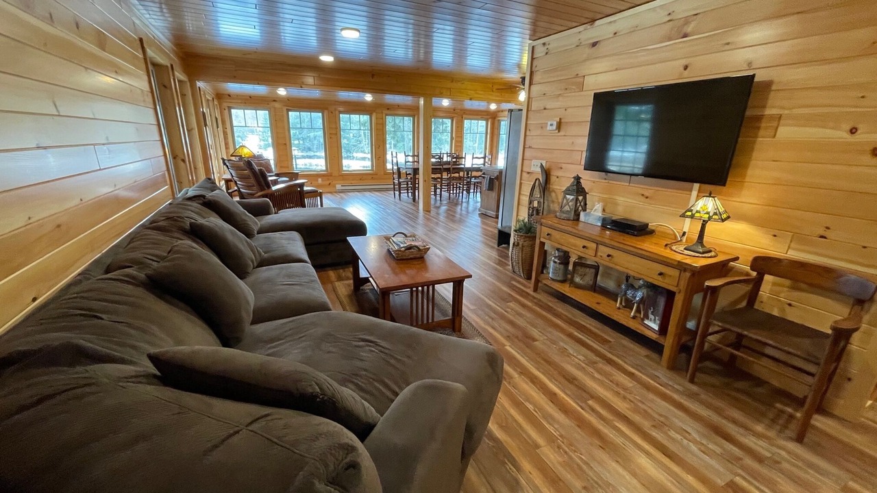Photo of Livingroom in Town of Webb