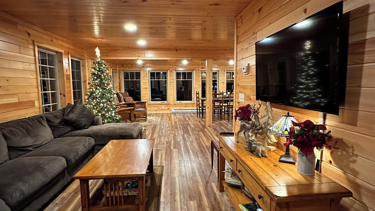 Photo of Livingroom in Town of Webb
