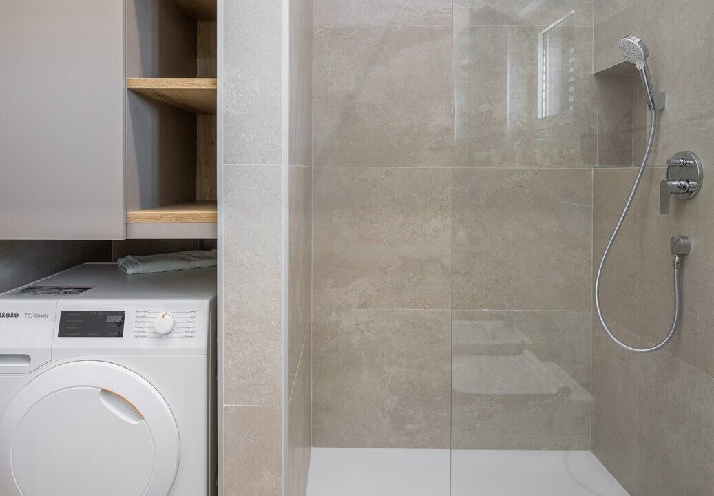 Photo of Bathroom in Grad