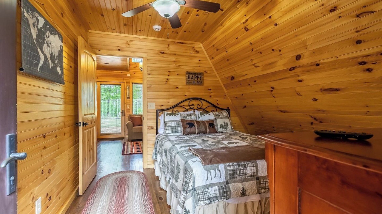Photo of Bedroom in Fort Payne