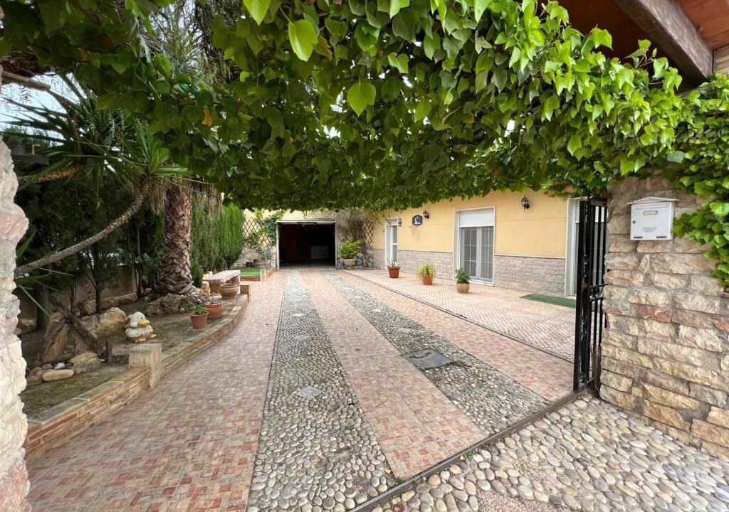 Photo of Outdoor in Alguena