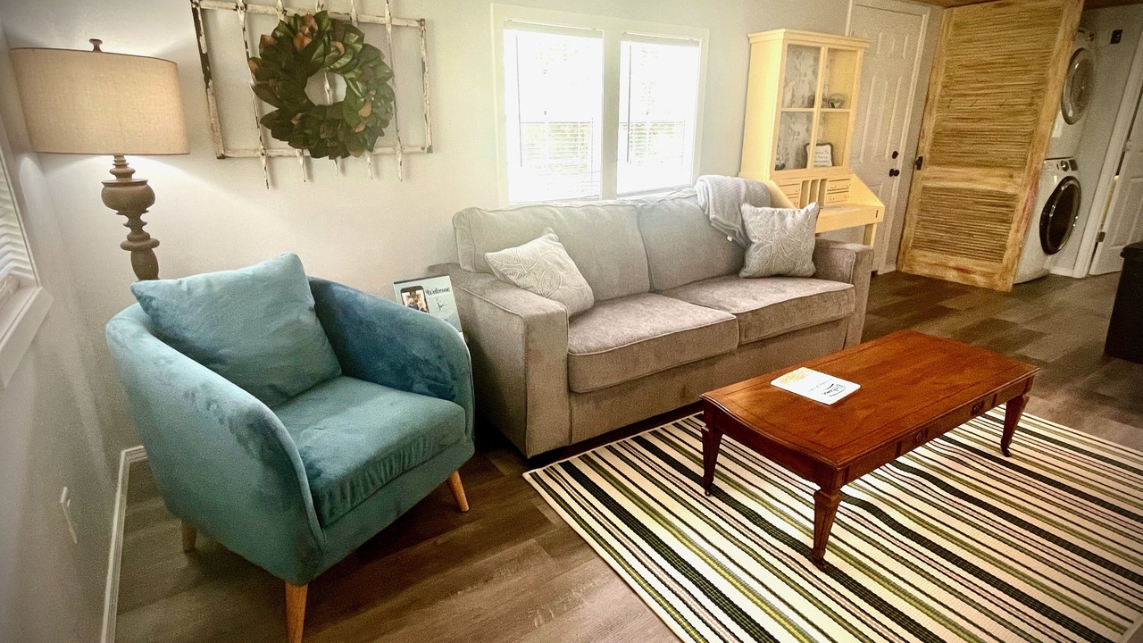 Photo of Livingroom in Ellisville