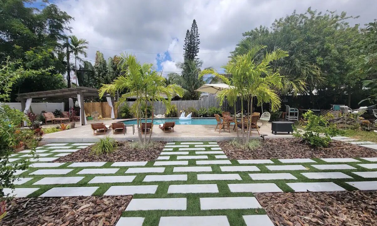 Photo of Outdoor in Oakland Park