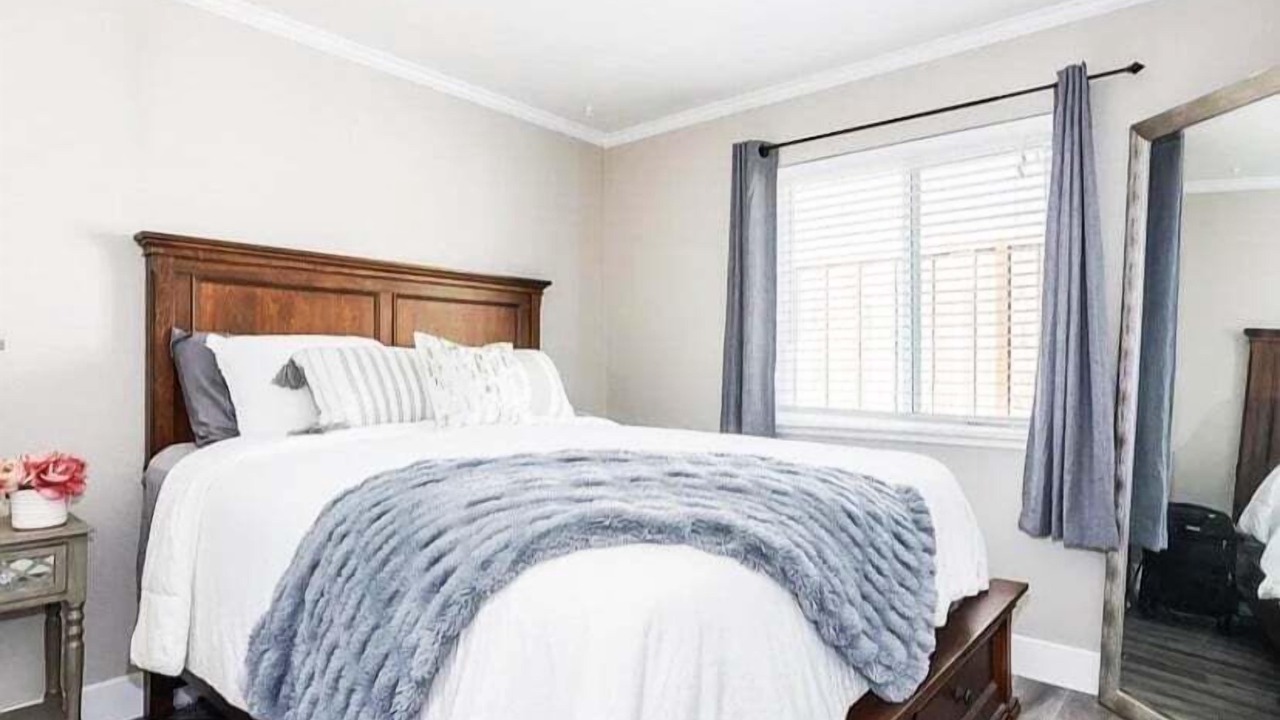 Photo of Bedroom in Oakley