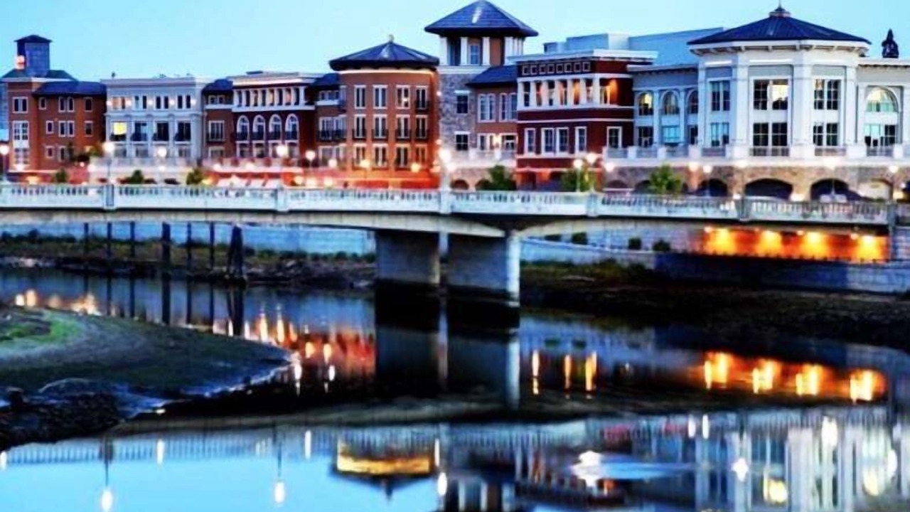 Photo of Outdoor in Oakley