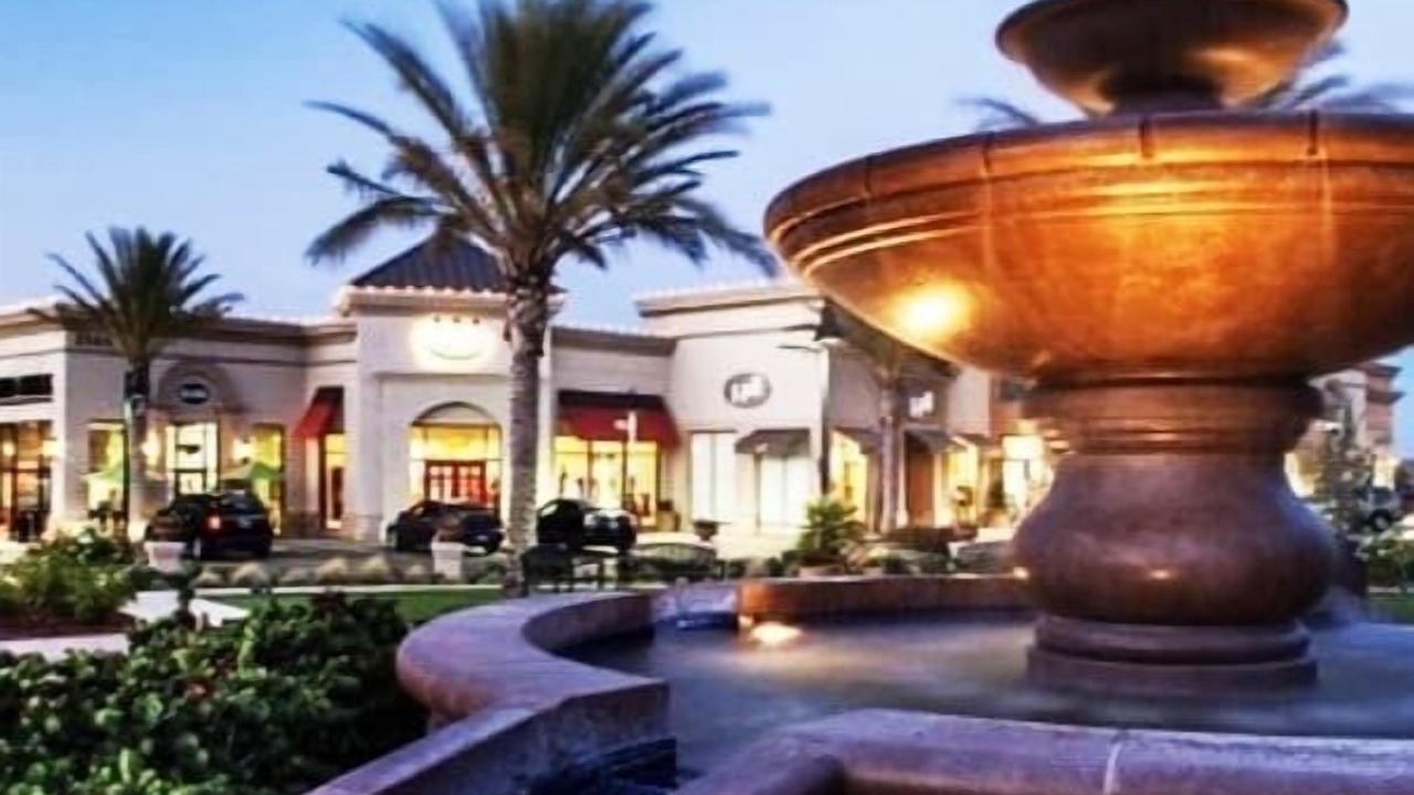 Photo of Outdoor in Oakley