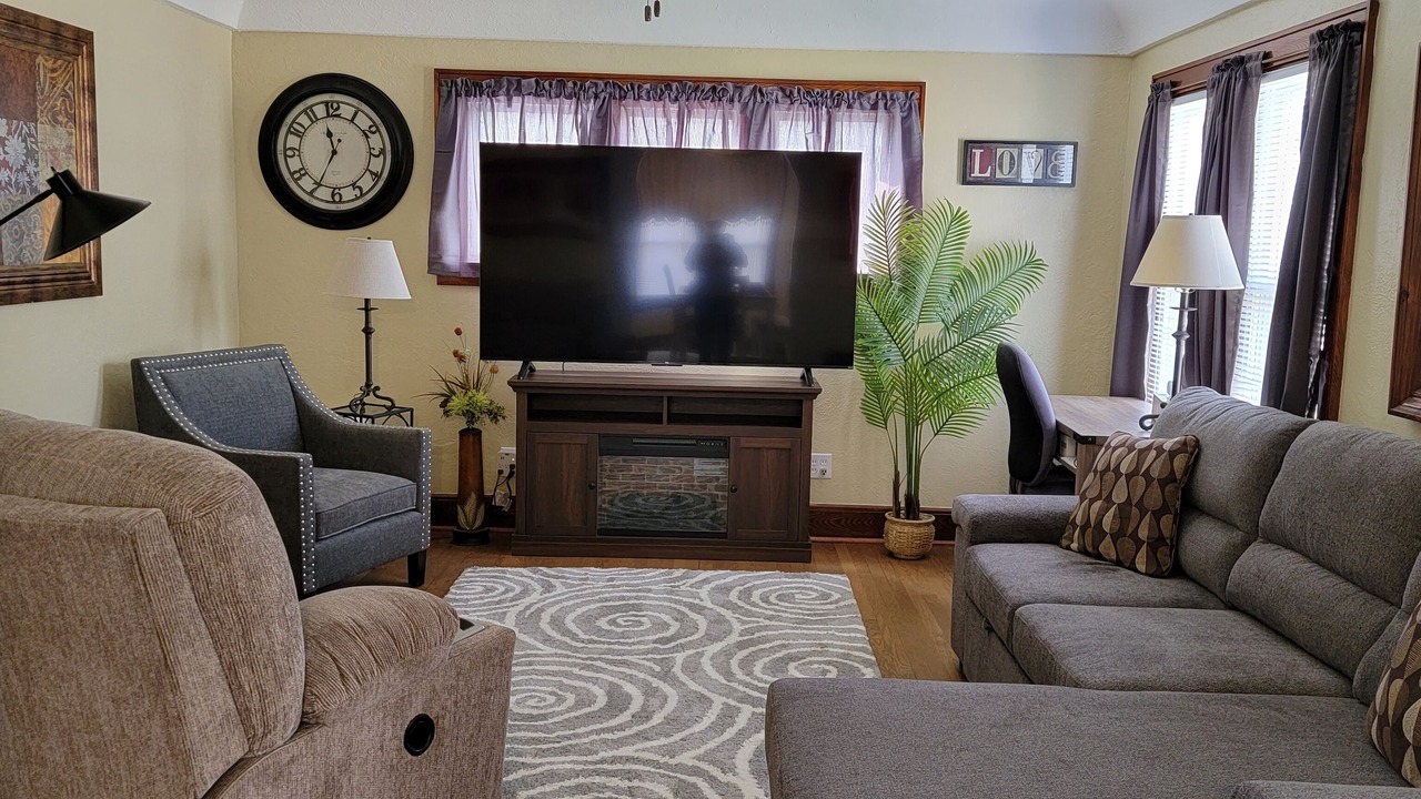 Photo of Livingroom in Menasha