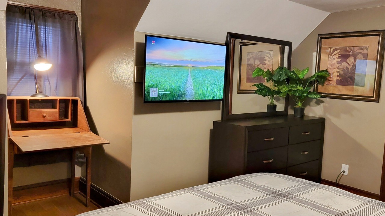 Photo of Bedroom in Menasha