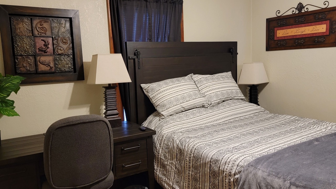 Photo of Bedroom in Menasha