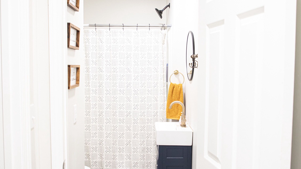 Photo of Bathroom in Laurel