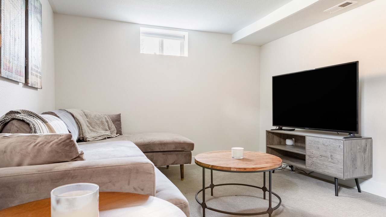 Photo of Livingroom in Northeast Park Hill