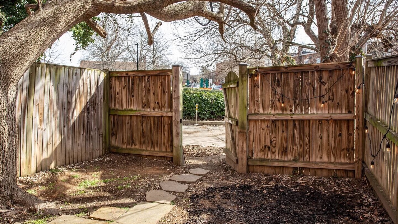 Photo of Outdoor in Old Town West